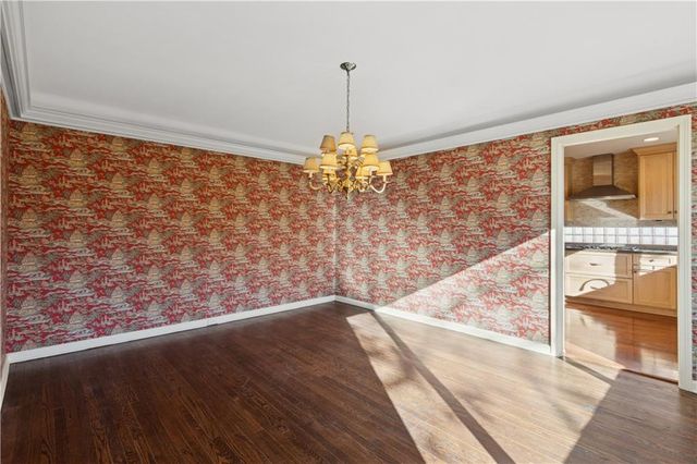 2515 W 65th Street, Mission Hills, KS 66208