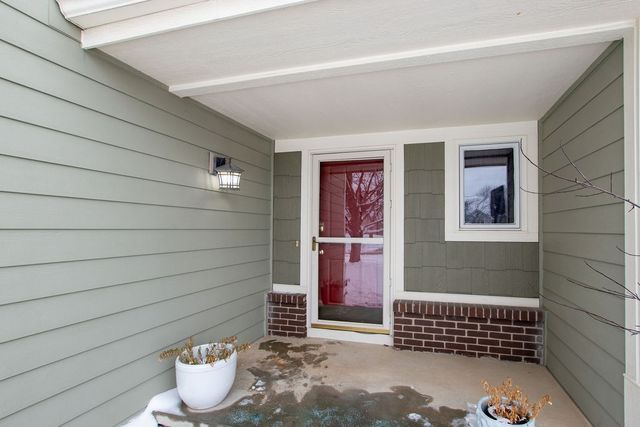 14543 Summit Drive, Clive, IA 50325