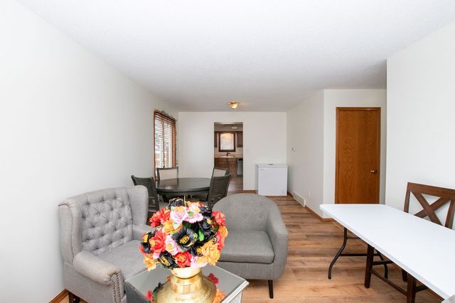 14543 Summit Drive, Clive, IA 50325