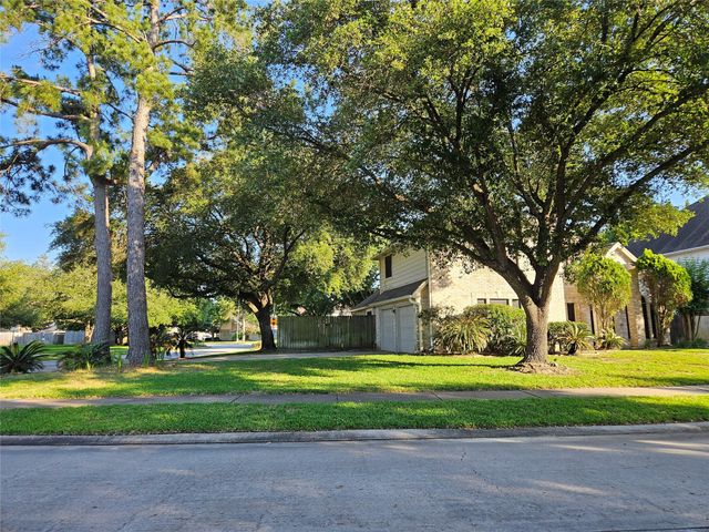 8807 Vista Springs Drive, Spring, TX 77379