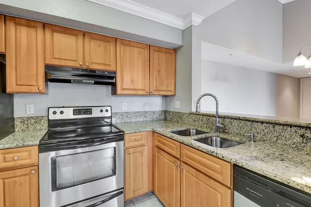 15065 Michelangelo Boulevard 305, Delray Beach, FL 33446