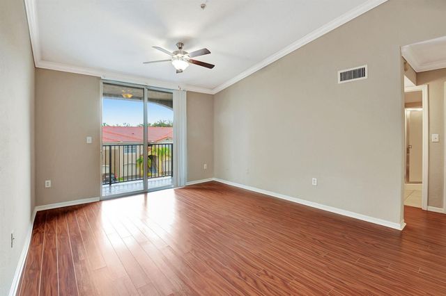 15065 Michelangelo Boulevard 305, Delray Beach, FL 33446