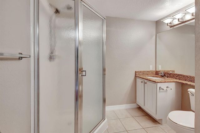 15065 Michelangelo Boulevard 305, Delray Beach, FL 33446
