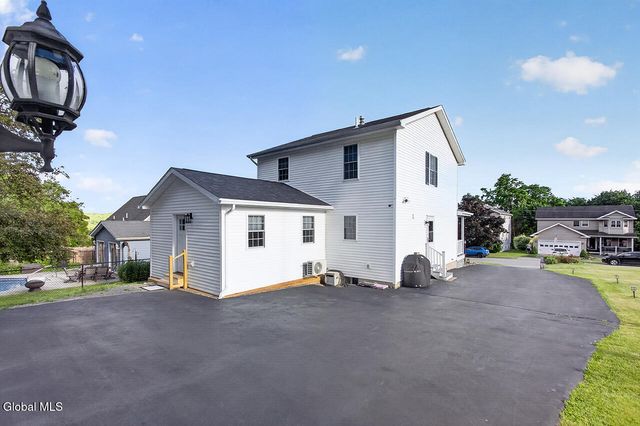24 Hulin Street, Mechanicville, NY 12118