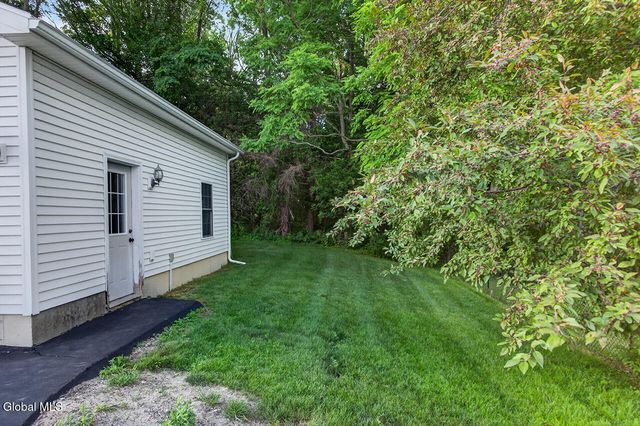 24 Hulin Street, Mechanicville, NY 12118