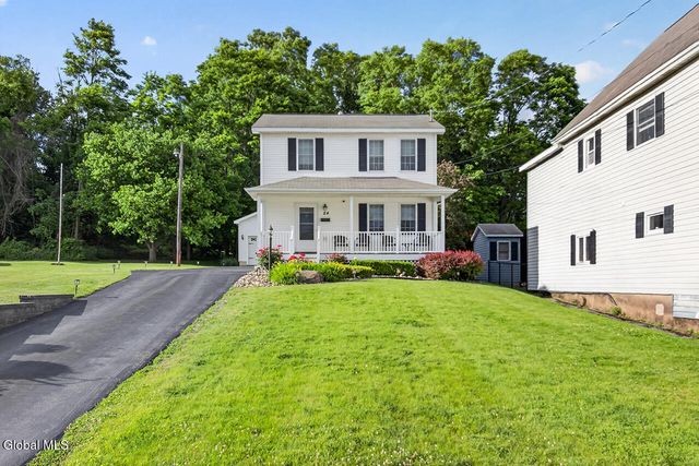 24 Hulin Street, Mechanicville, NY 12118
