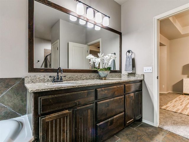 14573 Ashwood Court, Edmond, OK 73025