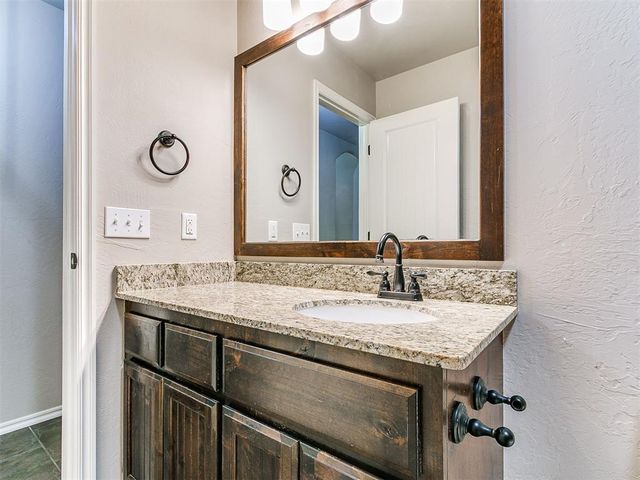 14573 Ashwood Court, Edmond, OK 73025