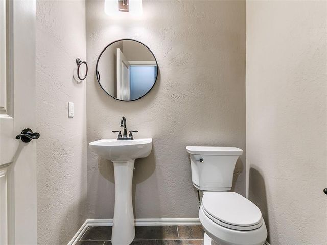 14573 Ashwood Court, Edmond, OK 73025