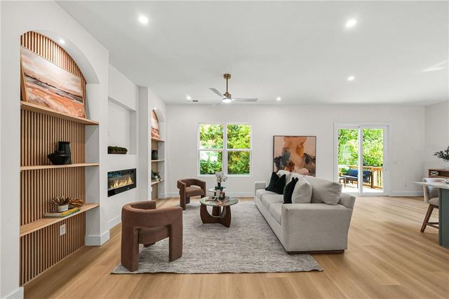 3962 Pinehurst Place, Decatur, GA 30034