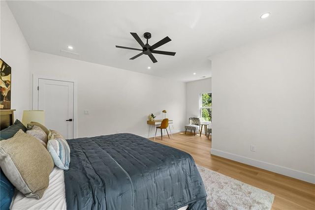 3962 Pinehurst Place, Decatur, GA 30034