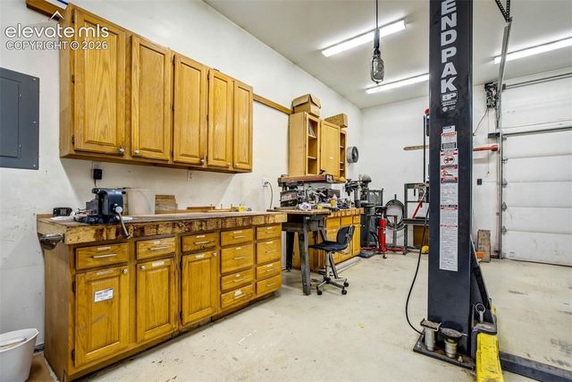 693 Black Mesa Circle, Florissant, CO 80816