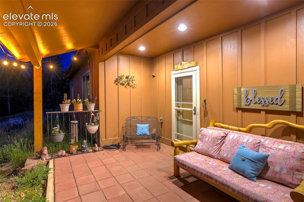 693 Black Mesa Circle, Florissant, CO 80816 — photo 3