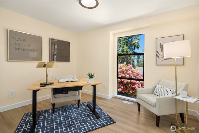 15015 SE 46th Place, Bellevue, WA 98006