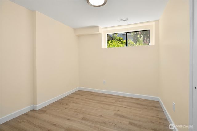 15015 SE 46th Place, Bellevue, WA 98006