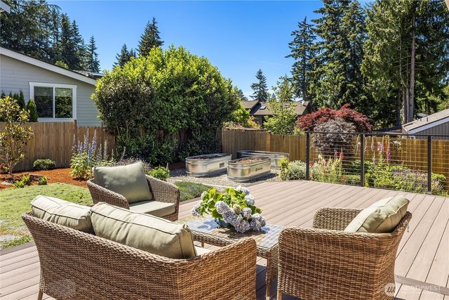 15015 SE 46th Place, Bellevue, WA 98006