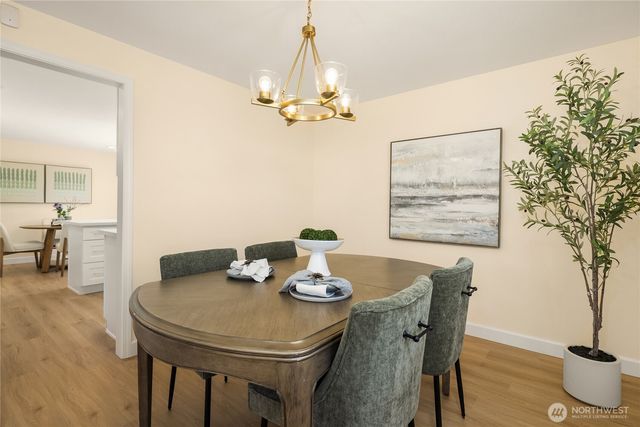15015 SE 46th Place, Bellevue, WA 98006