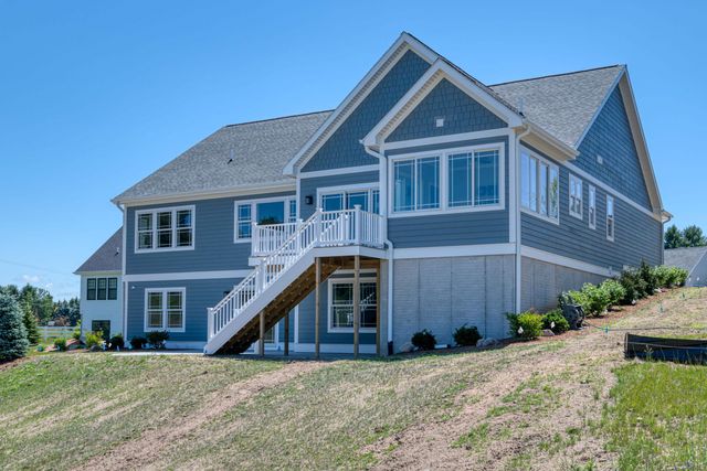 214 Vineyard Ridge Drive, Traverse City, MI 49686