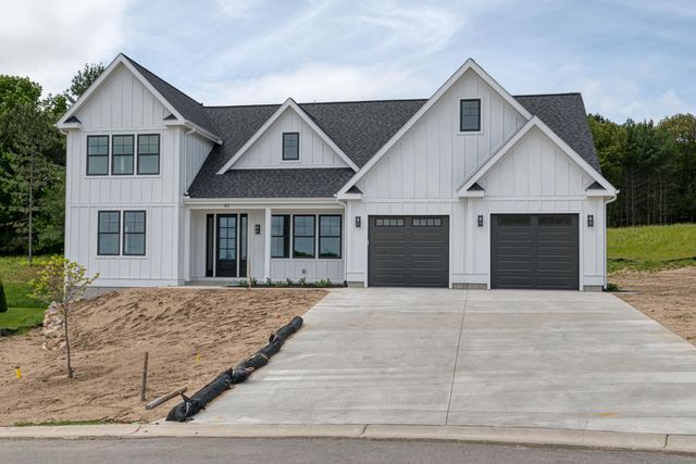 214 Vineyard Ridge Drive, Traverse City, MI 49686