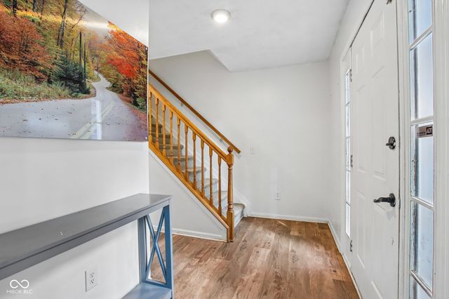 5422 Wakefield Drive S, Greenwood, IN 46142