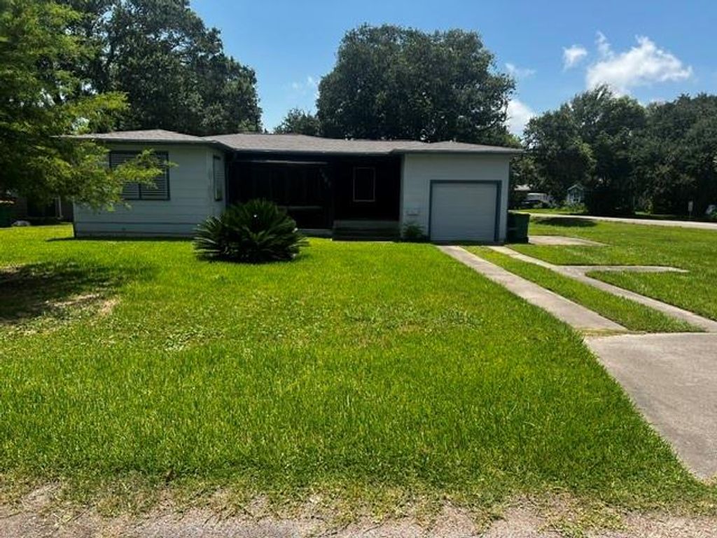1602 Milam Street, La Marque, TX 77568