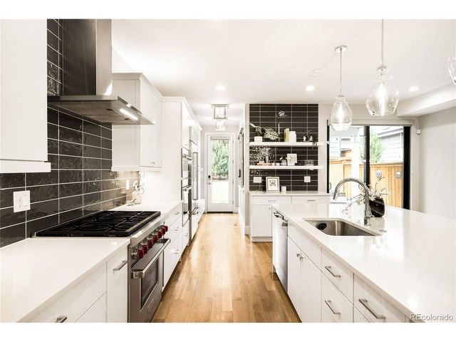 3221 Zuni St, Denver, CO 80211