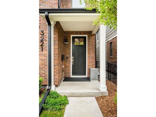 3221 Zuni St, Denver, CO 80211
