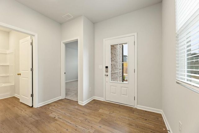 8047 Joyce Way, Fairburn, GA 30213