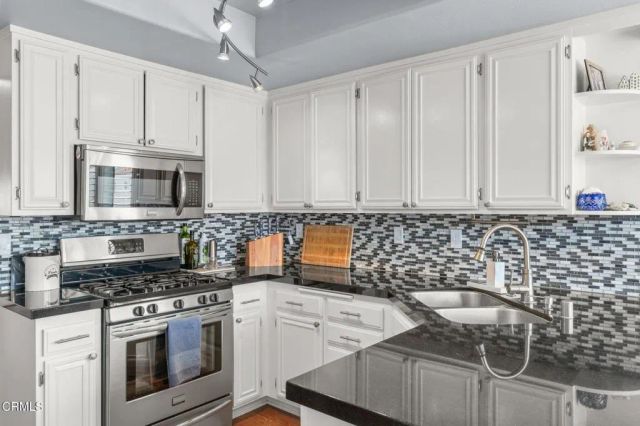 7054 Paseo Encantada, Camarillo, CA 93012