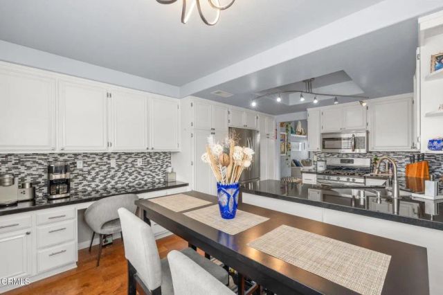 7054 Paseo Encantada, Camarillo, CA 93012