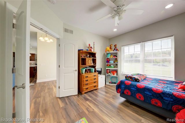 1266 Christine Drive, Lapeer, MI 48446