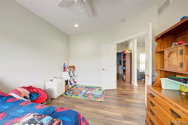 1266 Christine Drive, Lapeer, MI 48446