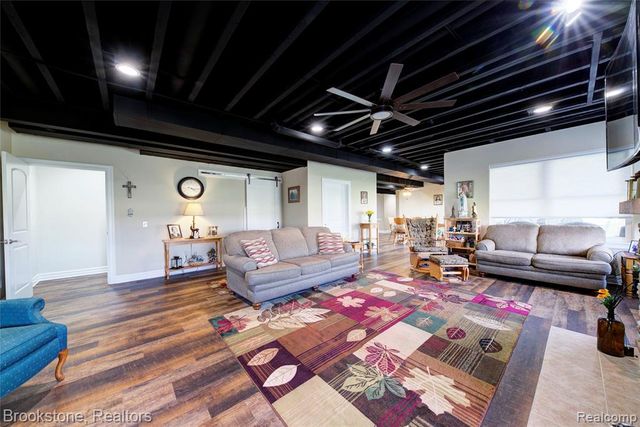 1266 Christine Drive, Lapeer, MI 48446