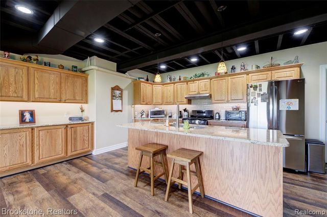 1266 Christine Drive, Lapeer, MI 48446