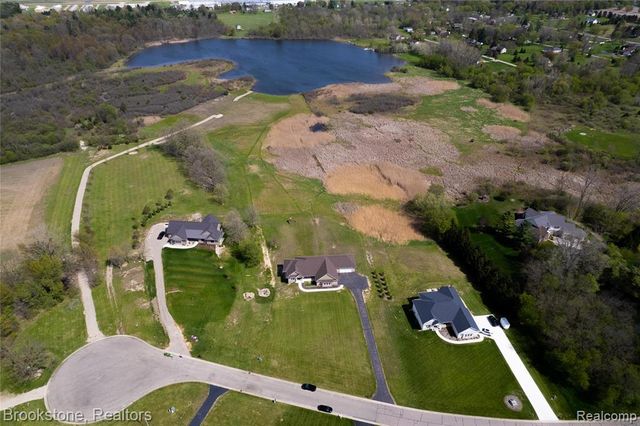 1266 Christine Drive, Lapeer, MI 48446