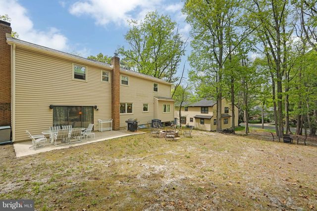 25 ACORN HILL DR, Voorhees, NJ 08043