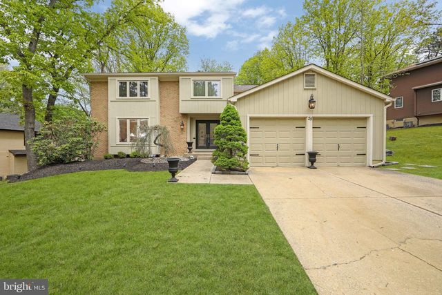 25 ACORN HILL DR, Voorhees, NJ 08043