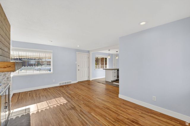 769 E BARROWS AVE, Salt Lake City, UT 84106