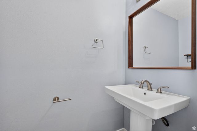 769 E BARROWS AVE, Salt Lake City, UT 84106