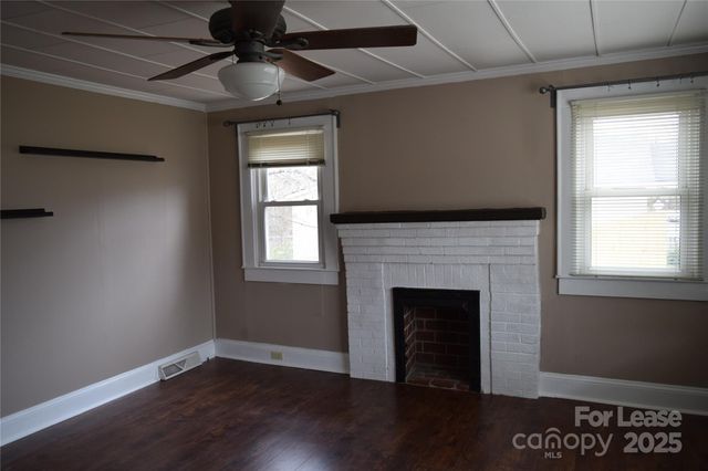 148 Brookwood Avenue, Concord, NC 28025