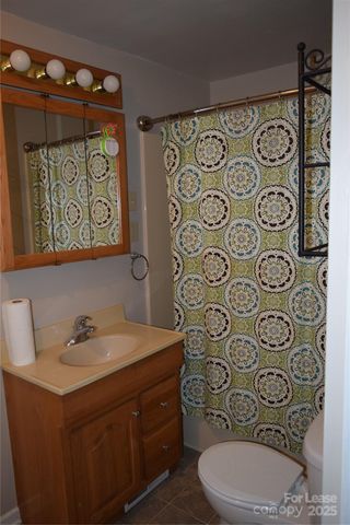 148 Brookwood Avenue, Concord, NC 28025