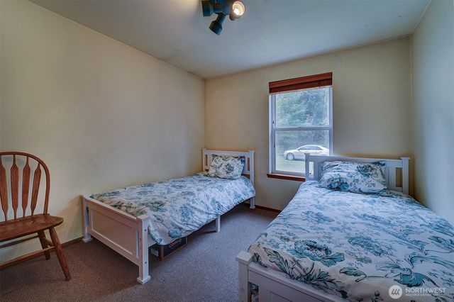 31481 Night Owl Avenue NE, Kingston, WA 98346