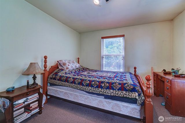 31481 Night Owl Avenue NE, Kingston, WA 98346