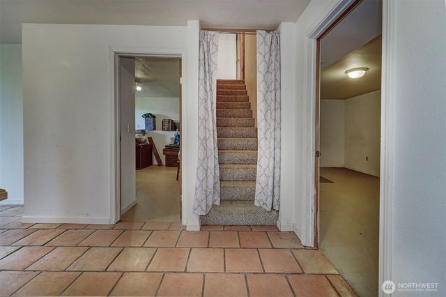 31481 Night Owl Avenue NE, Kingston, WA 98346