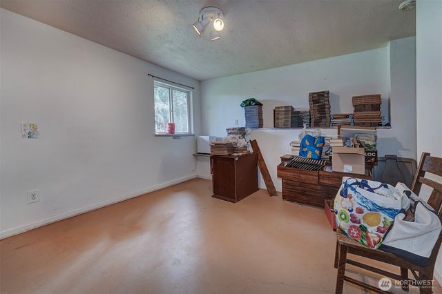 31481 Night Owl Avenue NE, Kingston, WA 98346
