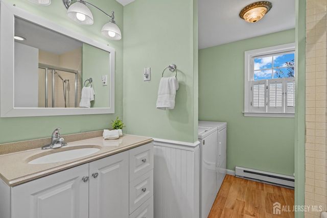 191 Malden Lane N, Monroe, NJ 08831