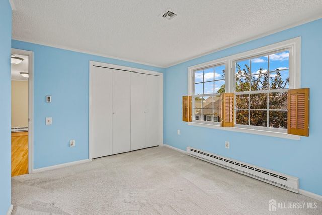 191 Malden Lane N, Monroe, NJ 08831