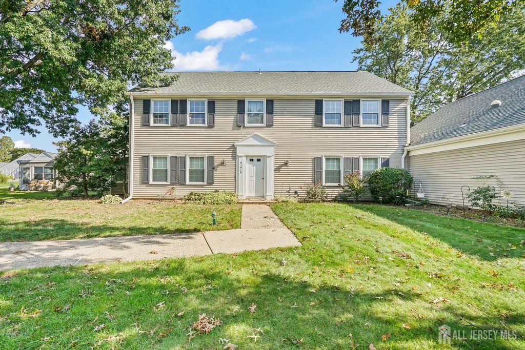 191 Malden Lane N, Monroe, NJ 08831