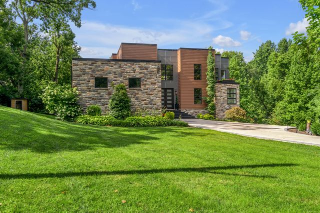 916 Bravington Way, Lexington, KY 40503