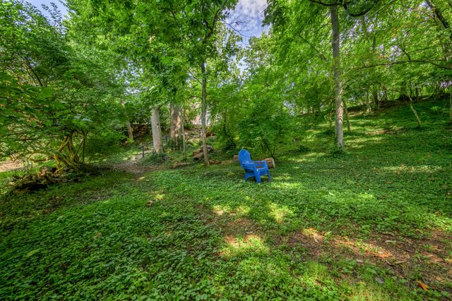 916 Bravington Way, Lexington, KY 40503